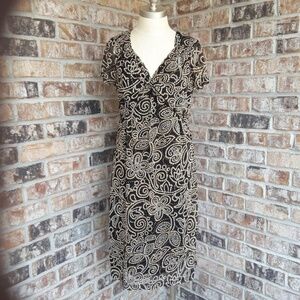 EUC Rafaella Crisscross V-neck Short Sleeves Dress
